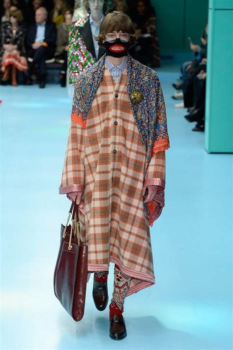 gucci collezione inverno 2018|La sfilata di Gucci per l'autunno.